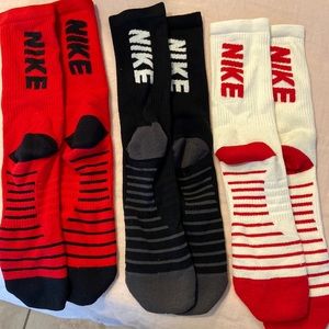 3 pairs Nike Socks